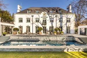 Luxuriös saniertes Villenjuwel von 1928 mit Pool, Kino und Hamam
