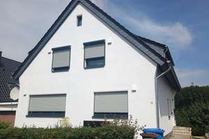 Erstbezug nach Sanierung mit Einbauküche: Attraktive 3,5-Raum-EG-Wohnung ideal für Pärchen