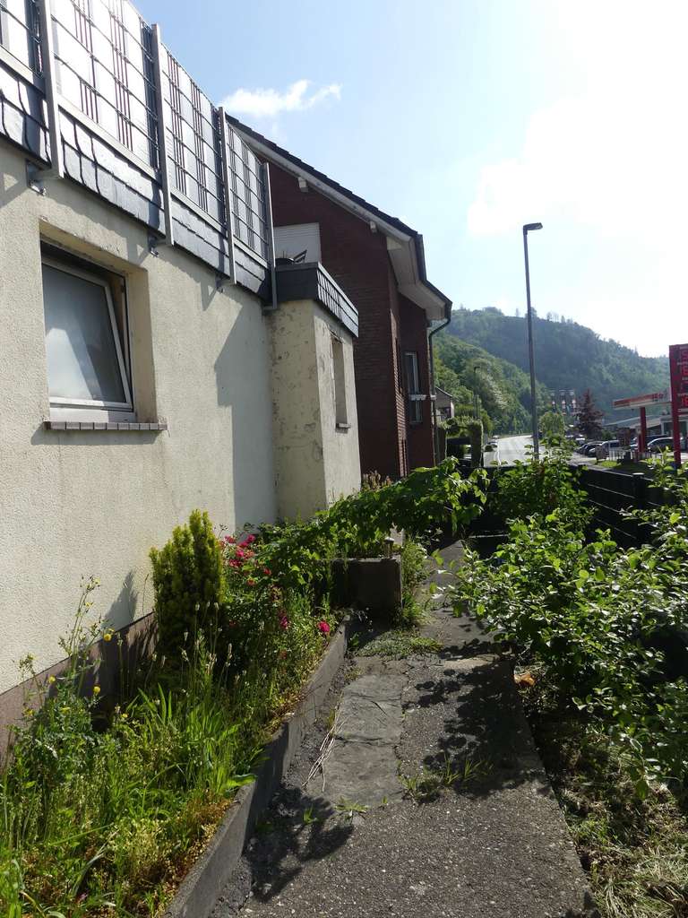 Immobilie in Werdohl - Charmantes Mehrfamilienhaus mit drei Wohneinheiten in attraktiver Lage von Werdohl zu verkaufen! - Bild 3