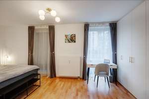 Möbliert: Sehr schöne Erdgeschosswohnung mit Loggia – Die vollständige Adresse der Immobilie erhältst du vom Anbieter., 81667 Haidhausen Nord, München – Vorschaubild 4