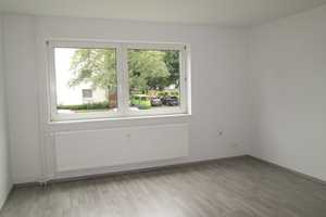 3 Zimmer für den nächsten Schritt – ideal zu zweit – Suthwiesenstraße 52, 38226 Salzgitter – Vorschaubild 1