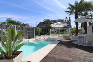 Lebensqualität pur: Traumhaus mit  Gartenparadies, Pool und unverbaubarem Weitblick. – Die vollständige Adresse der Immobilie erhältst du vom Anbieter., 46539 Dinslaken – Vorschaubild 8