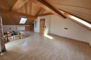 Wohnen mit Charakter: Drei-Zimmer-Dachgeschosswohnung in Reckendorf – Greifenklaustraße 6, 96182 Reckendorf – Vorschaubild 5