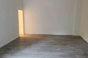 großzügig geschnittene 3-Raum Altbauwohnung mit zentraler Lage in Nähe zur Oder und zum Park (Anger) – Buschmühlenweg 10, 15230 Gubener Vorstadt, Frankfurt (Oder) – Vorschaubild 5