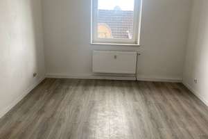 Charmante Dachgeschosswohnung – 3 Zimmer auf ca. 80 m²