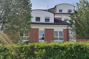 "Stilvolle Eleganz in perfekter Lage" – Die vollständige Adresse der Immobilie erhältst du vom Anbieter., 46145 Tackenberg, Oberhausen – Vorschaubild 2