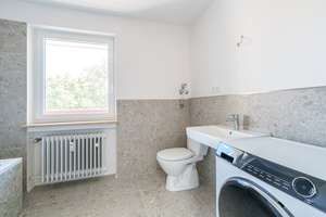 SOPART IMMOBILIEN - Geräumige 2-Zimmer-Dachterrassenwohnung - zentral und dennoch ruhig gelegen. – Osterseestr. 22, 82194 Gröbenzell – Vorschaubild 7
