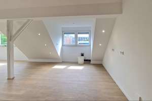 🏙️✨ Sanierte Dachgeschosswohnung mit Loftcharakter über den Dächern von Bochum ✨🏡 – Yorckstraße 16, 44789 Südinnenstadt, Bochum – Vorschaubild 11