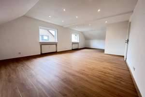 Erstbezug nach der Renovierung: 3-Zimmer-Wohnung in F-Kalbach