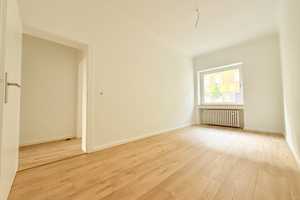 Frisch sanierte 3-Zimmer-EG-Wohnung - eigener Garten - nahe Lorettostraße und Medienhafen – Friedenstraße 00, 40219 Düsseldorf – Vorschaubild 2