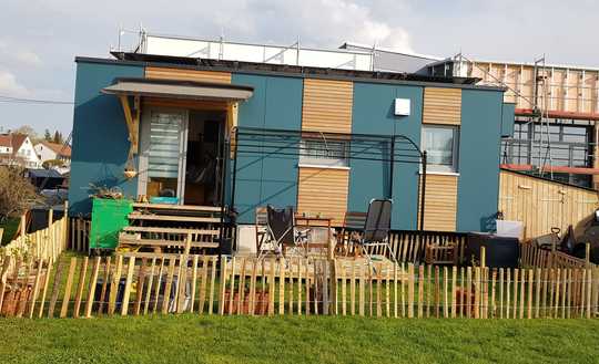 Tiny House auf LKW-Trailer – flexibel, hell & hochwertig ausgestattet
