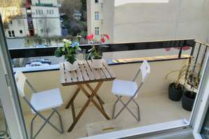 Charmante Wohnung mit Balkon und Tiefgaragenstellplatz in Charlottenburg