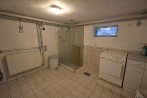 Freiwerdend ! 1-2 Fam-Haus mit 2-Zi.-EG-Whg und 4-Zi.-Maisonette-Whg. + Garten in Burgweinting – Die vollständige Adresse der Immobilie erhältst du vom Anbieter., 93055 Burgweinting-Harting, Regensburg – Vorschaubild 27