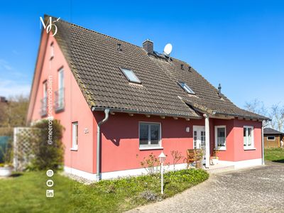 Nur ca. 2 km zum Wasser // Einfamilienhaus in Feldrandlage // Großes Grundstück // 5 Zimmer