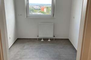 Sanierte 3-Zimmer-Wohnung in attraktiver Lage – 70567 Möhringen-Ost, Stuttgart – Vorschaubild 10