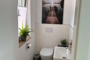 Loftartige 3-Zimmer-Wohnung mit offenem Wohn-/Essbereich und Einbauküche und Empore – Die vollständige Adresse der Immobilie erhältst du vom Anbieter., 50933 Müngersdorf, Köln – Vorschaubild 2
