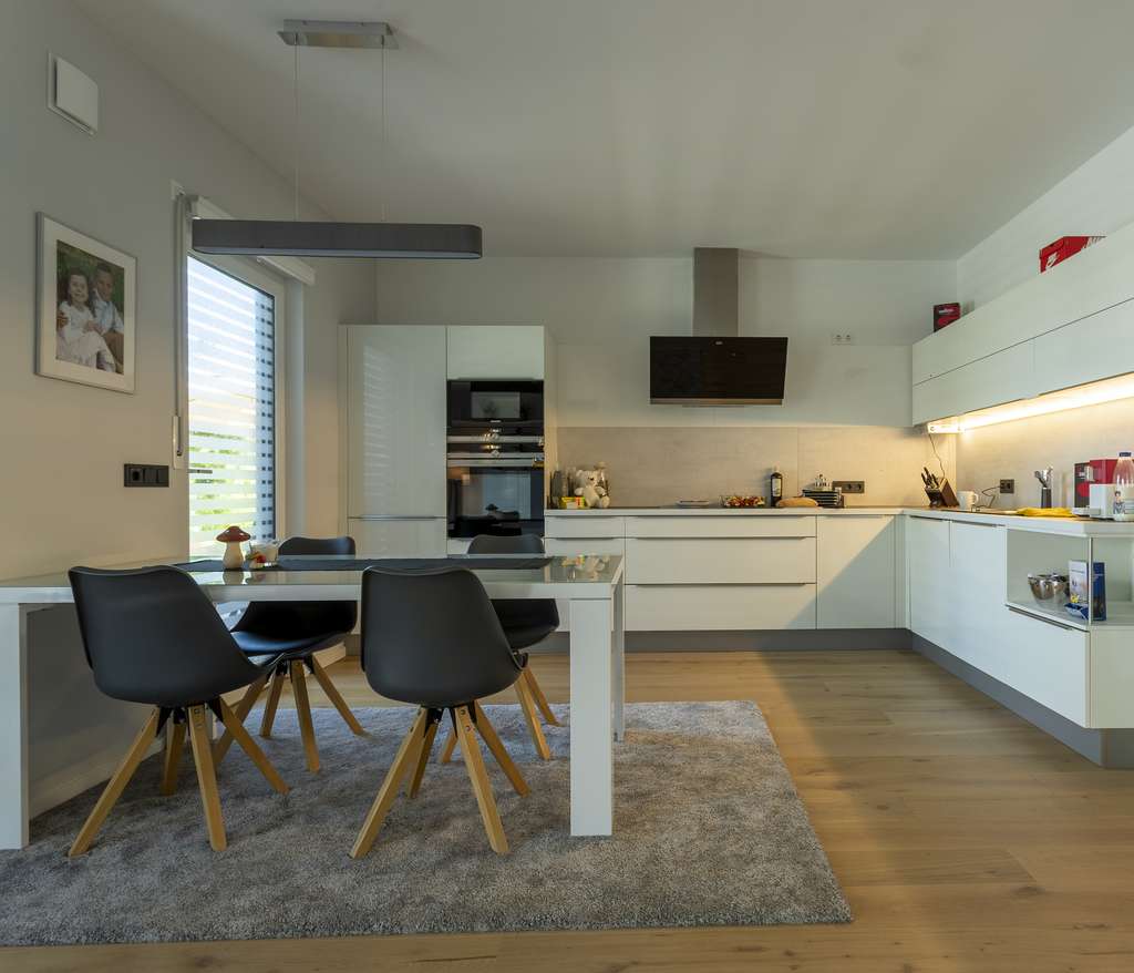 Immobilie in Reichenwalde - Mit Schnelligkeit & Sicherheit in ihren Bungalowtraum – barrierefrei wohnen mit Stil und Komfort! - Bild 4