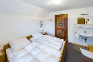 Historisches Landhaus mit Ferienzimmern und Ferienapartment – Die vollständige Adresse der Immobilie erhältst du vom Anbieter., 83483 Bischofswiesen – Vorschaubild 26