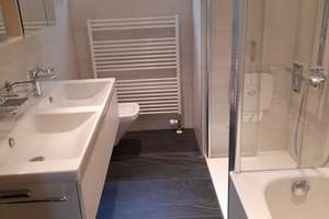 Gepflegtes Reihenmittelhaus in Eschborn mit Duplexgarage und 4,5 Zimmern. – Langer Weg 44, 65760 Eschborn – Vorschaubild 7