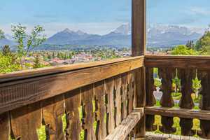 HISTORISCHES BAUERNHAUS MIT BERGBLICK – Garmisch-Partenkirchen (Kreis) – Vorschaubild 7