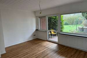 Modernisierte 3,5-Zimmer-Erdgeschosswohnung mit Terrasse und Gartenzugang in Sterkrade