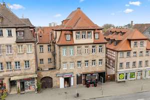 7,13% Rendite! Vollvermietetes Wohn- und Geschäftshaus mit Denkmal-AfA in zentraler Innenstadtlage – Die vollständige Adresse der Immobilie erhältst du vom Anbieter., 90762 Altstadt, Innenstadt, Fürth – Vorschaubild 16