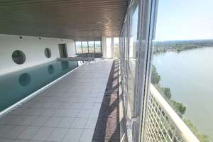***Möblierte 75 m² Whg. (2,5) LINDENHOF direkt am RHEIN mit Pool im 18. OG + Einbauküche + Balkon