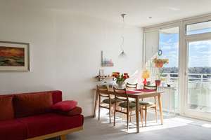 RESERVIERT - Helle 3-Zimmer-Penthouse-Wohnung über den Dächern Hamburgs – Die vollständige Adresse der Immobilie erhältst du vom Anbieter., 22455 Niendorf, Hamburg – Vorschaubild 1