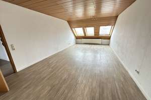 2-Zimmer Dachgeschosswohnung in Essen-Altendorf – Altendorfer Str. 364, 45143 Altendorf, Essen – Vorschaubild 2