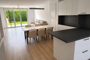Wohnen mit Charakter: Hochwertiges modernes Reihenhaus mit Garten & Dachterrasse – Otto-Bögeholz-Straße 4T, 38112 Lehndorf-Watenbüttel, Braunschweig – Vorschaubild 2