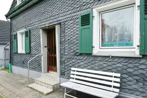 RESERVIERT: Freistehendes Haus für die handwerklich begabte Familie! – Bruchhauser Str. 124, 51377 Leverkusen – Vorschaubild 2