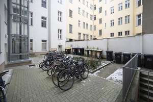 ✨ Top-Lage mit Blick auf die Samariterkirche! - Stilvolle 2-Zi-Whg mit Altbaucharme & Süd-Ost-Balkon – Die vollständige Adresse der Immobilie erhältst du vom Anbieter., 10247 Friedrichshain, Berlin – Vorschaubild 14