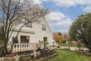 Zweifamilienhaus mit großem Sonnengarten, Ausbaupotenzial und Doppelgarage in ruhiger Lage – Fürstenfeldbruck (Kreis) – Vorschaubild 2