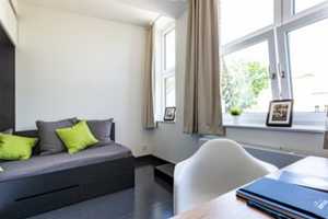 Property thumbnail 2