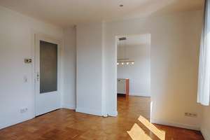 Charmante 5-Zimmer-Altbau-Wohnung in zentraler Oststadt-Lage Reutlingen – Die vollständige Adresse der Immobilie erhältst du vom Anbieter., 72764 Reutlingen-Mitte, Reutlingen – Vorschaubild 5