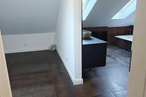 Luxuriöser Bungalow direkt an der Landesgrenze zu Schwanewede – Die vollständige Adresse der Immobilie erhältst du vom Anbieter., 28779 Lüssum-Bockhorn, Bremen – Vorschaubild 11