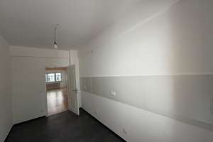 Erstbezug nach hochwertiger Renovierung in Düsseldorf: 3-Zi.-Wohnung mit Terrasse & En-Suite-Bad – 40479 Pempelfort, Düsseldorf – Vorschaubild 6