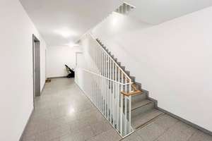 Sofort bezugsfrei: Neuwertige 2-Zimmer-Wohnung mit überdachtem Balkon inkl. Garagenstellplatz! – Die vollständige Adresse der Immobilie erhältst du vom Anbieter., 80807 Alte Heide-Hirschau, München – Vorschaubild 10