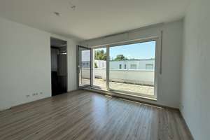 Helle Terrassenwohnung in oberster Etage mit TG-Stellplatz in Regensburg-Königswiesen – Dr.-Gessler-Str. 23e, 93051 Großprüfening-Dechbetten-Königswiesen, Regensburg – Vorschaubild 13
