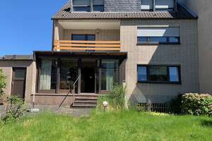 4-Familienhaus in ruhiger Lage von Köln-Rondorf - Attraktive Investitionschance !
