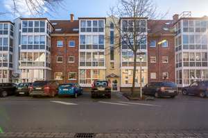 Zentrumsnahe Maisonette-Wohnung mit Wintergarten und Tiefgaragenstellplatz