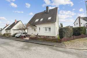 Attraktives freistehendes Einfamilienhaus mit Wintergarten und Garten – Rheingau-Taunus-Kreis – Vorschaubild 3