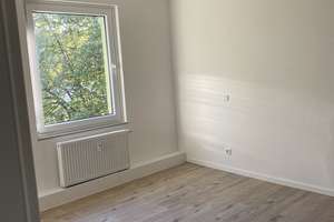 4-Zimmer-Wohnung mit Balkon in Aachen – Hüttenstraße 43, 52068 Rothe Erde, Aachen – Vorschaubild 2