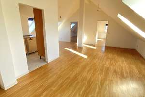*Offenbach* 3-Zimmer-Dachgeschosswohnung