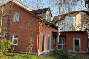 Statt Wohnung: eigenständiges Haus in ruhiger Wohnlage Nürnberg-Mögeldorf von privat 