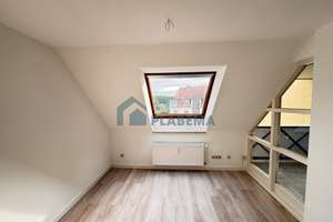 Schicke 3- Zimmer- Wohnung mit Balkon, Lindenbergviertel, neue Einbauküche möglich – Die vollständige Adresse der Immobilie erhältst du vom Anbieter., 17033 Lindenbergviertel, Neubrandenburg – Vorschaubild 3