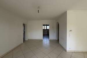 Großzügige 4 Zimmer-Erdgeschosswohnung mit traumhaftem Garten in Toplage! – Die vollständige Adresse der Immobilie erhältst du vom Anbieter., 89077 Weststadt, Ulm – Vorschaubild 8