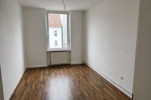 3-Zimmer-Altbauwohnung mit Potenzial – leerstehend & sofort verfügbar – Die vollständige Adresse der Immobilie erhältst du vom Anbieter., 38118 Westliches Ringgebiet, Braunschweig – Vorschaubild 7