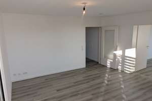 Frisch renovierte altersgerechte 3-Zimmer-Wohnung in SZ-Bad zentral barrierefrei mit Balkon – Kaiserstraße 2, 38259 Salzgitter-Bad, Salzgitter – Vorschaubild 5