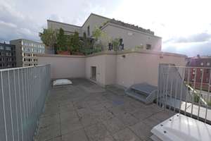 Außergewöhnliche Dachterrassenwohnung in Toplage in unmittelbarer Nähe zu Altstadt/HBF/Wöhrder Wiese – Reindelstrasse 20, 90402 Marienvorstadt, Nürnberg – Vorschaubild 9